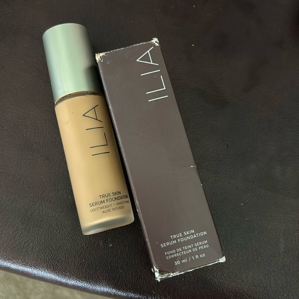Ilia true skin serum foundation in bedarra - Picture 2 of 7